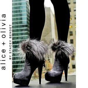 💥SHOWSTOPPERS!💥Alice + Olivia Suede & Silver Fox Fur Platform Stiletto Boots